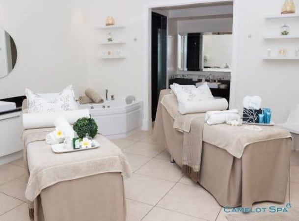 Bella Casa Guest House | Relax and Get Pampered with a 60 Min Massage Incl Welcome Drinks For 2