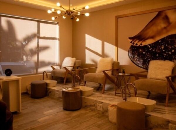 The Amethyst Day Spa | Environ Full Facial Incl a Swedish Back, Neck, Shoulder Massage and Lunch For 1