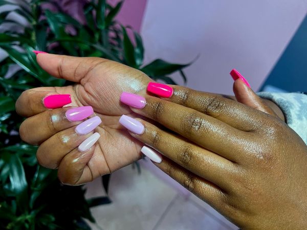 Ellainc Beauty Nail Bar | Step Into Season With This luxury Manicure and Pedicure For 1