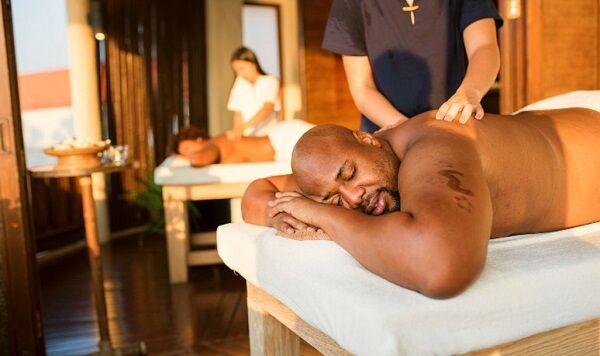 Touch and Glow | 60-Minute full body swedish massage for 1