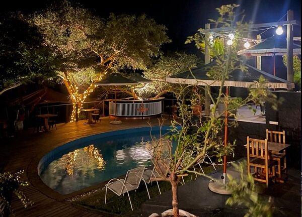 Le Reve | 2 nights weekend stay with Breakfast
