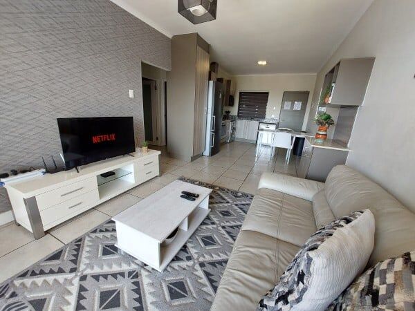 The Cube |  A Luxury Weekend Getaway for 4 in a 2 Bedroom 4 Star Furnished Hotel Apartment