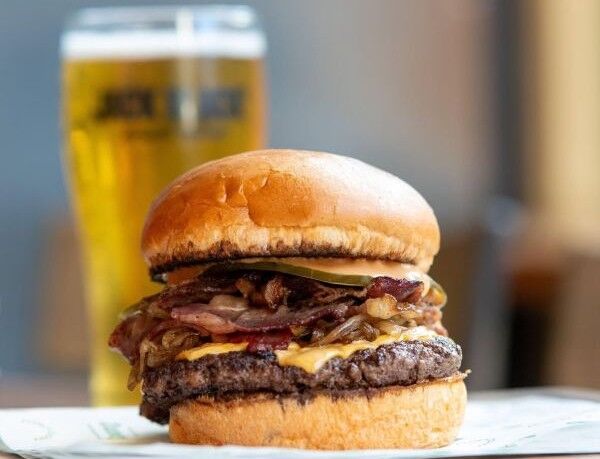 Zuney Wagyu Burger Bar | National Burger Championship Winners, Come try Our Dbl Deal for 2 Incl Drinks