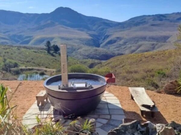 Akasha Mountain Retreat | A Beautiful Mountain 1 Weeknight Getaway for Four