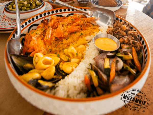 Mozambik | Gorgeous Seafood Sharing Platter for Two